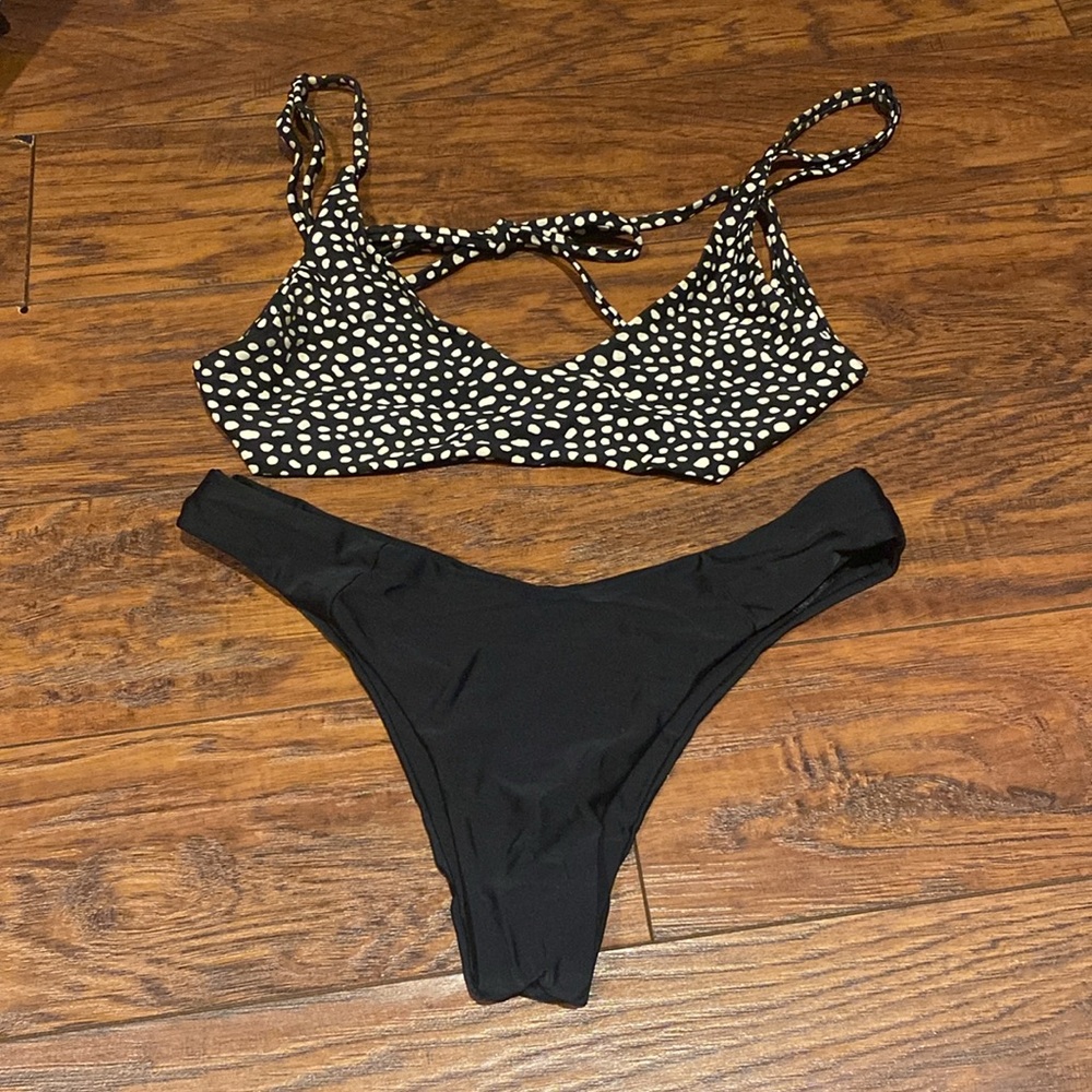 Blackbough swim bikini